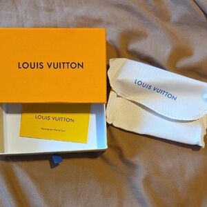 Louis Vuitton Orange Box with White Dust Bag